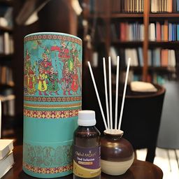 GLOBAL AROMA 7Pc Brown & Green Printed Aroma Oil Diffuser With Aroma Oil & Sticks - 100ml-18