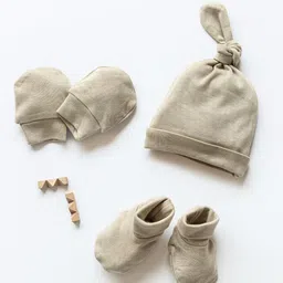 cocoon care Infants Set Of 3 Bamboo Baby Apparel Gift Set-4