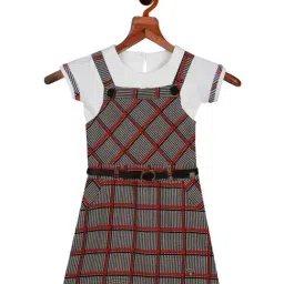 Tiny Girl Kids Multicolor Checks Pinafore Dress, T-Shirt And Belt-image-42