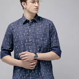 Arrow Pure Cotton Manhattan Slim Fit Geometric Printed Casual Shirt-picture-13