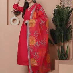 Roly Poly Women Floral Embroidered Regular Kurti with Trousers & With Dupatta-picture-36