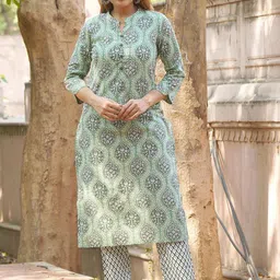 SARAI CREATIONS Floral Printed Mandarin Collar Pure Cotton Straight Kurta With Trousers-picture-39