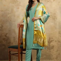 HERE&NOW Floral Embroidered V-Neck Thread Work Straight Kurta With Trousers & Dupatta-9