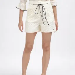 Elle Cream Relaxed Fit Shorts-picture-17