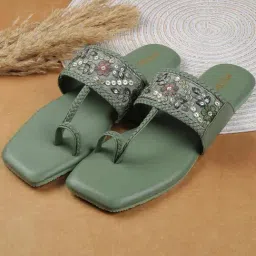 Metro Women's Green Toe Ring Sandals-picture-46
