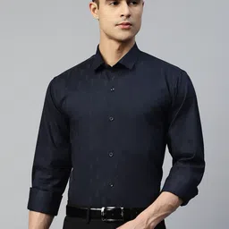 MANQ Men Smart Solid Regular Fit Formal Shirt-image-61