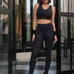 Soie Black Regular Fit Sport Bra & Tights Set-image-49