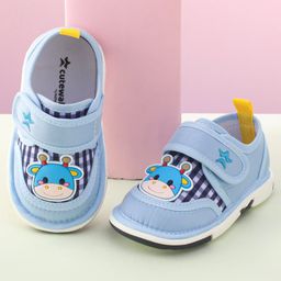 Cute Walk by Babyhug Casual Musical Shoes with Velcro Closure -Blue-image-78