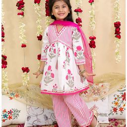 BownBee Pure Cotton Woven Three Fourth Sleeves Striped & Floral Printed Kurti Pant With Dupatta Set - Pink-image-62
