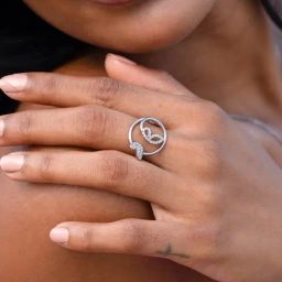 Shaya Happier than Ever Butterfly Ring in Rhodium-Plated 925 Silver-image-95