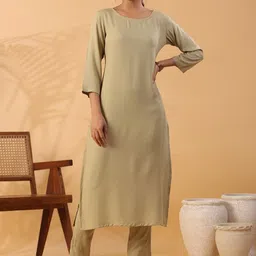 OLECUTE Women Solid Cotton Kurta with Trousers-53