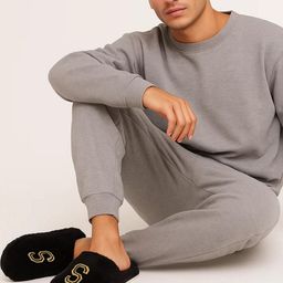 TRAVELKHUSHI Men's Black Sliders-image-92