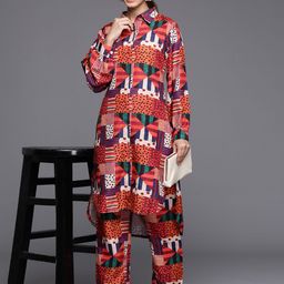 Varanga Printed Shirt Collar Kurta with Trousers-picture-41