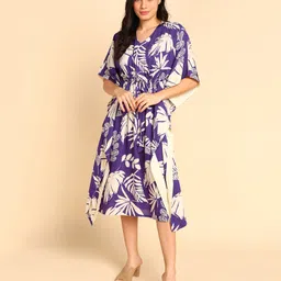 Zelena Half Sleeves Floral Printed Maternity Kaftan With Concealed Zipper Nursing Access - Purple-picture-3