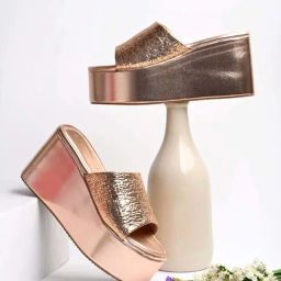 Shoetopia Kids Pink Casual Slides-image-92