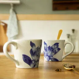 Ellementry 'Magnolia' White & Navy Ceramic Coffee Mug (0.25 L) - Set of 2-25