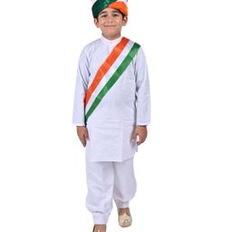 Itsmycostume Full Sleeves Solid Kurta Pyjama With Tricolour Turban & Stole Costume Set - White-image-49