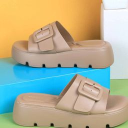 Mochi Women Flatform Sandals with Buckles-12