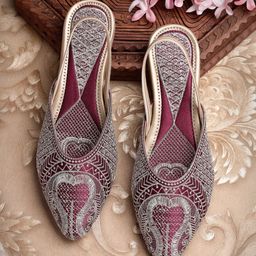 sneakers villa Women Mules Flats-image-84
