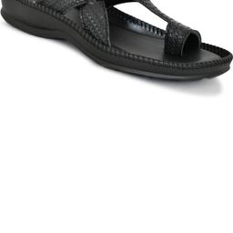 Bizazo Men Brown Flip Flops-image-81