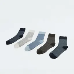 max Pack Of 5 Men Colourblocked Above Ankle-Length Socks-image-53