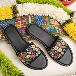 Anouk Women Ethnic Open Toe Flats-picture-38