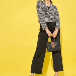 BuyNewTrend Cotton Blend Lapel Collar Short Blazer Shrug-39