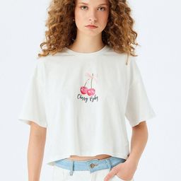 Koton Women Graphic Printed Round Neck Cotton Relaxed Fit T-shirt-image-83