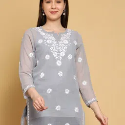 ADA Floral Embroidered Chikankari Kurti with Slip-image-41