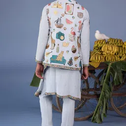 KALPRAAG Men Floral Embroidered Regular Sequinned Kurta with Trousers & With Dupatta image 5