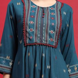 Shree Geometric Printed Pleated Mirror Work High-Low Kurta with Trouser image 2