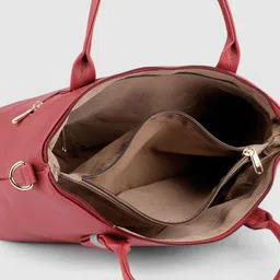 Baggit Red Solid Shoulder Bag image 4