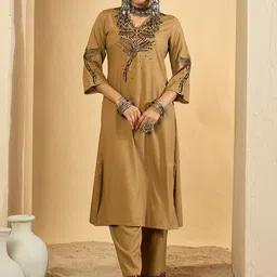 Indo Era Women Floral Embroidered Regular Thread Work Kurta with Trousers-15