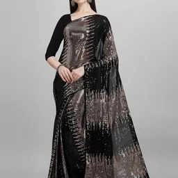 DIVASTRI Embellished Sequinned Pure Georgette Saree-image-63
