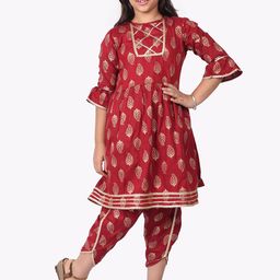 SILK SPARROW Girls Paisley Printed Panelled Gotta Patti Pure Cotton Kurta with Dhoti Pants-image-45