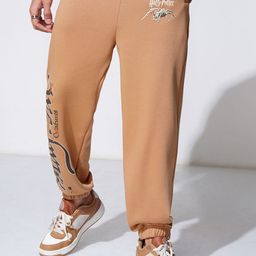 HIGHLANDER Men Printed Comfort Straight Fit Joggers Trousers-image-32