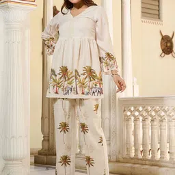 VIBE VISION V Neck Top With Trousers Co-Ords-picture-0