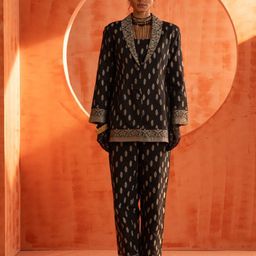 Indethnic Ethnic Motifs Woven Design Top & Trousers With Coat-image-82