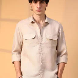 Campus Sutra Men Comfort Spread Collar Solid Cotton Casual Shirt-picture-47