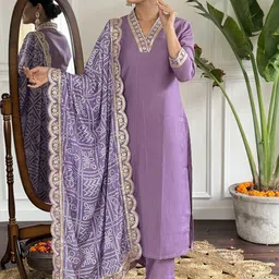 URMIR FASHION Floral Embroidered Thread Work V-Neck Straight Kurta With Trousers & Dupatta-26