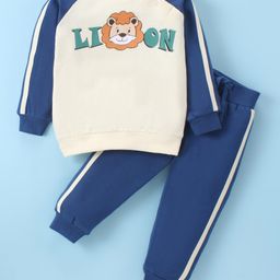 Mark & Mia Fleece Knit Raglan Full Sleeves T-Shirt & Lounge Pants With Lion Print & Tape Detailing - White & Blue-image-10