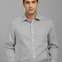 Louis Philippe Men Geometric Printed Pure Cotton Formal Shirt-image-38