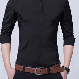 INVICTUS Spread Collar Relaxed Fit Shirt-picture-9