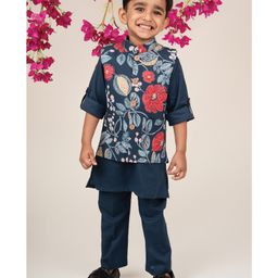 LITTLE COLLARS Organic Cotton Woven Full Sleeves Solid Kurta Pyjama With Floral Printed Jacket Set - Blue-image-27