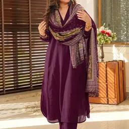 JAPNAAM Women Solid Kurta with Trousers & Dupatta-image-39