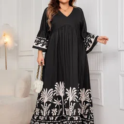 StyleCast Curve Plus Size Floral Printed V-Neck Empire Maxi Dress-image-34