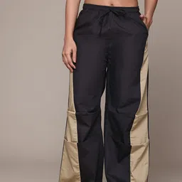 Popnetic Women Colourblocked High-Rise Pure Cotton Wide Leg Fit Parachute Trousers-picture-28