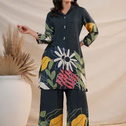 Kaftanize Printed Top With Trousers Co-Ords-image-58