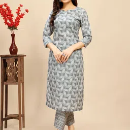 DIVASTRI Floral Printed Pure Cotton Straight Kurta With Trousers-picture-12