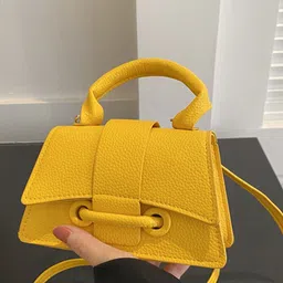 DressBerry Bucket Handheld Bag with Bow Detail-10